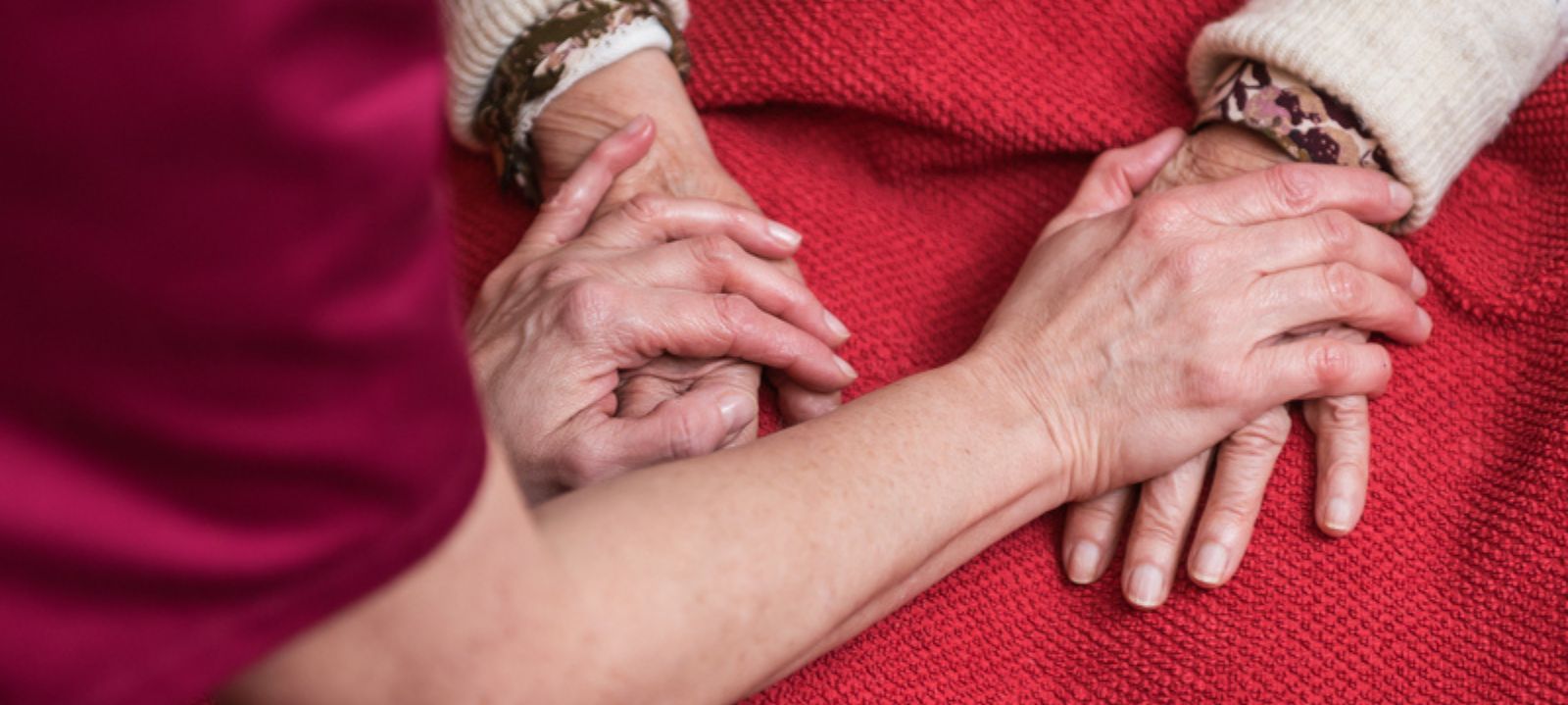 toucher-sensoriel – soin-bienveillance
